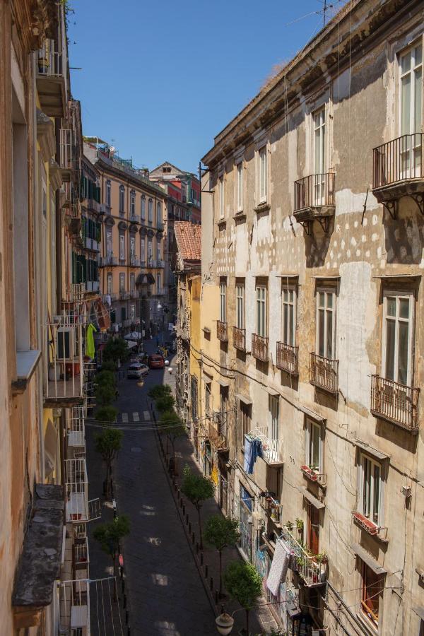Appartement Design Next Bellini Square By Houseinnaples Naples